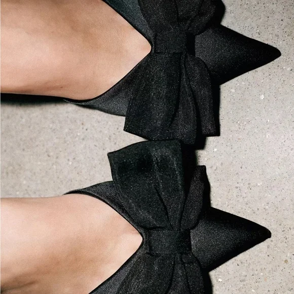 Zara Black Slingback Heels with Bow - Picture 6 of 7